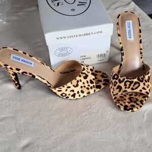 Steve Madden Erin heel in leopard NWT size 10